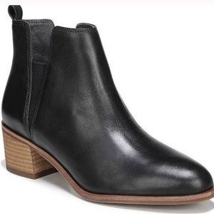Dr Scholls Amara Bootie